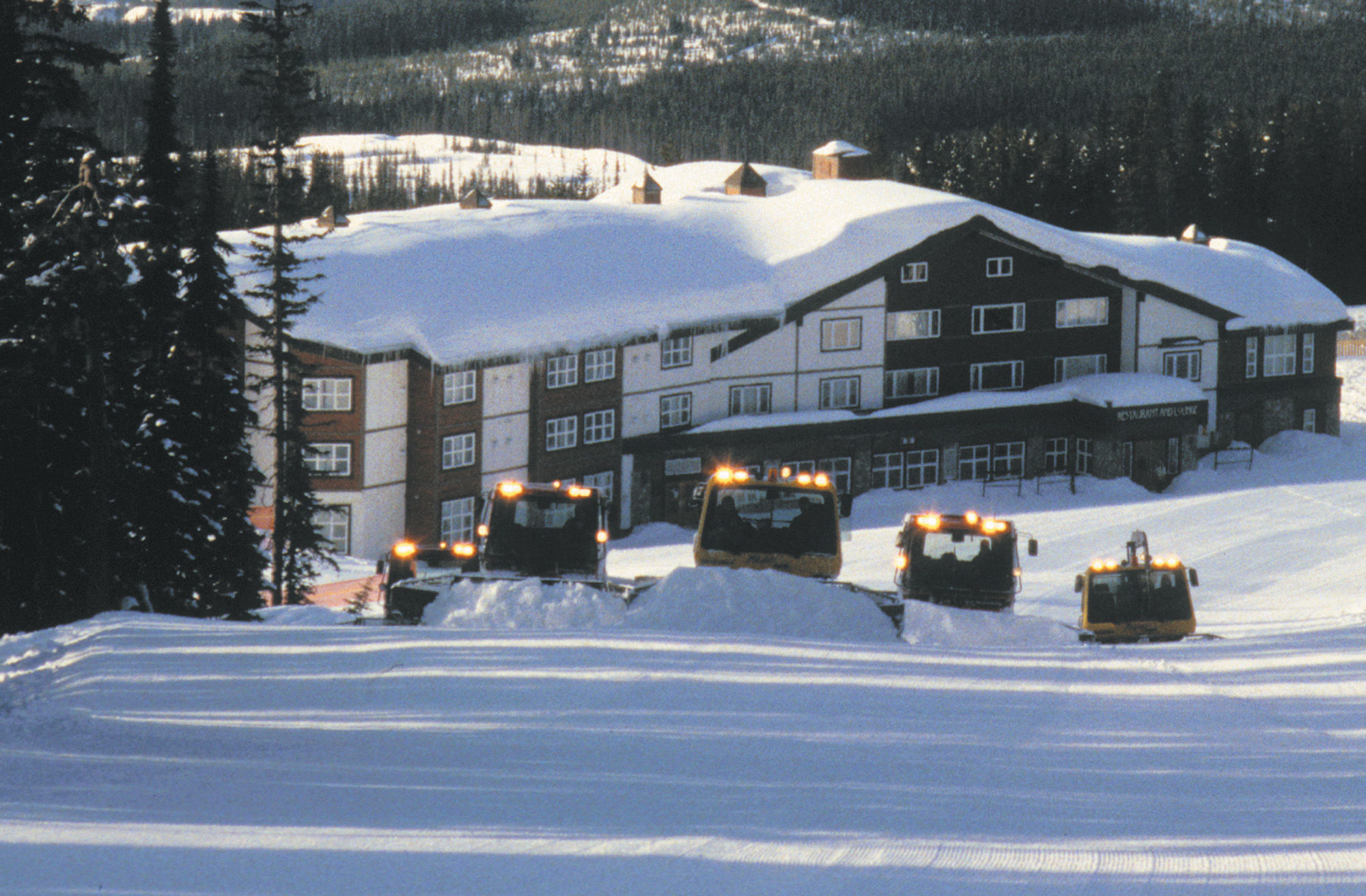 White Crystal Inn Big White Eksteriør bilde