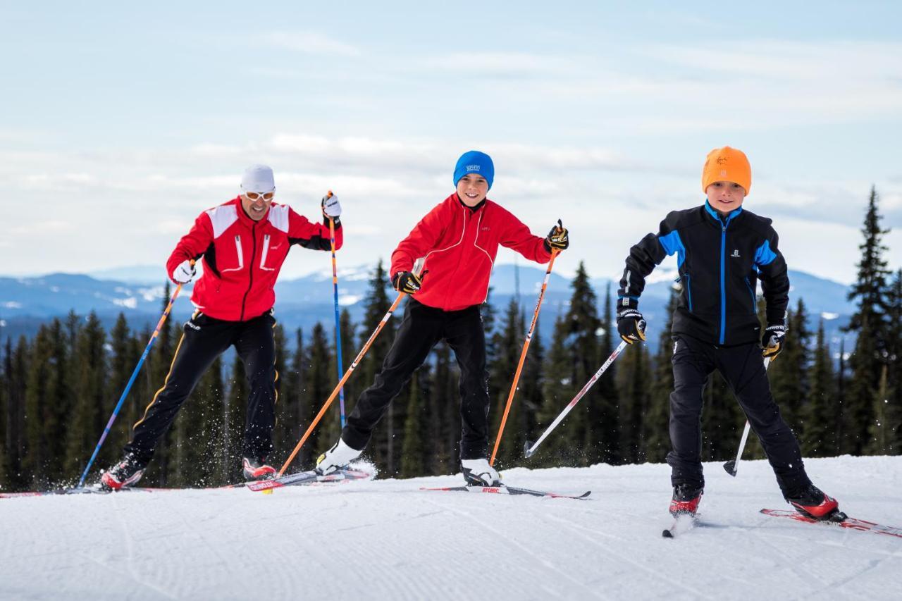 White Crystal Inn Big White Eksteriør bilde